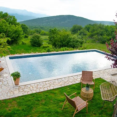 Villa Vita Willa Trilj